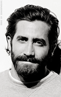 Jake Gyllenhaal - Page 3 2ZtypnLt_o