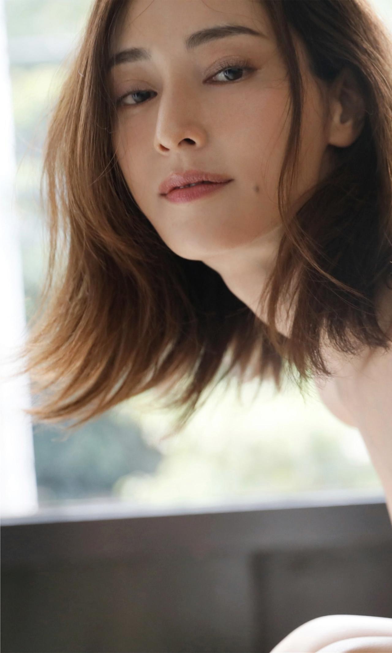 Natsuki Ikeda 池田夏希, 写真集 「いとしく、はぐくむ」 Set.03(6)
