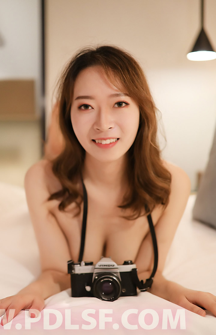 潘多拉铂金47刊美女摄影师(30)