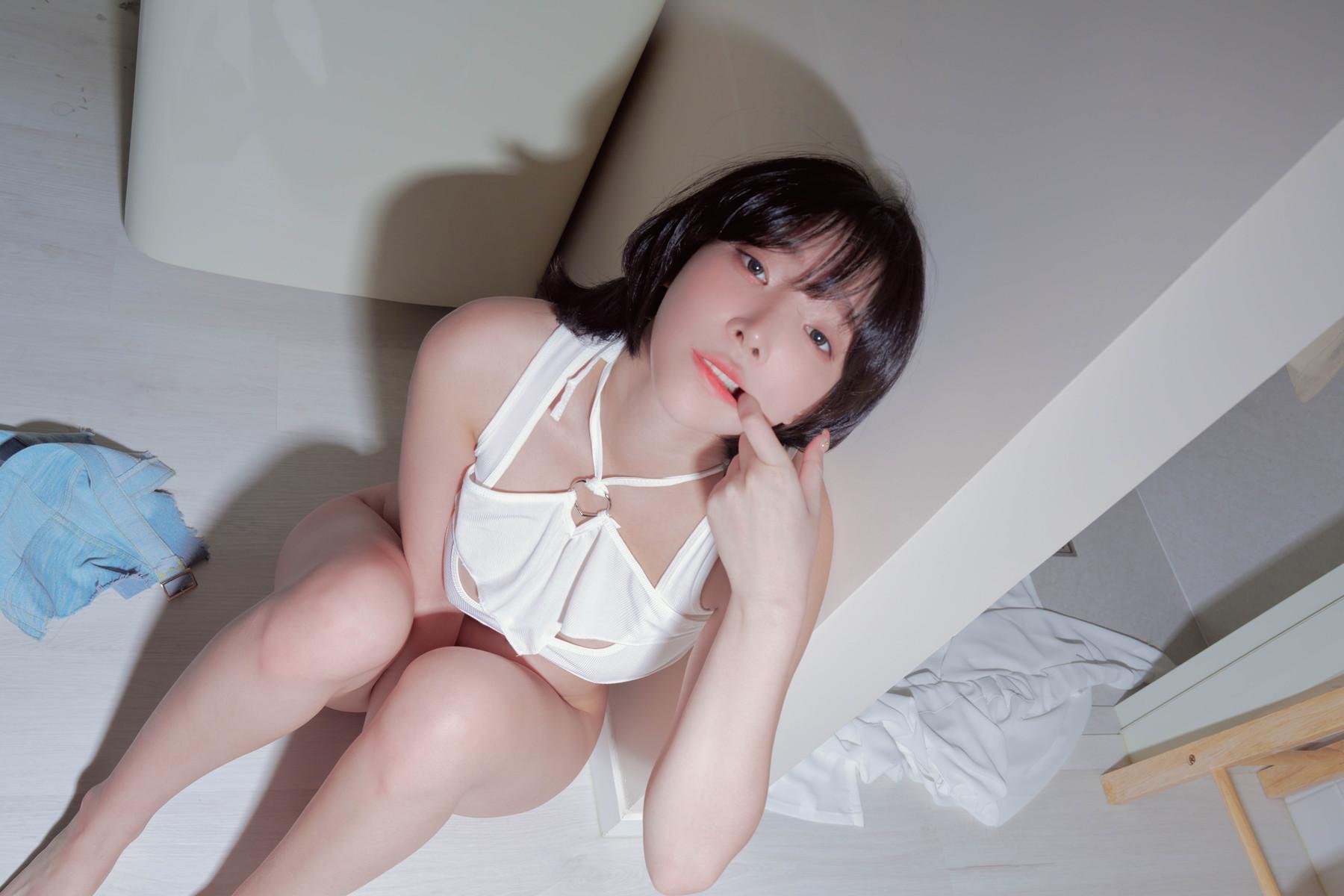 Kang Inkyung 강인경, Photobook “Girlfriend” Set.01(39)