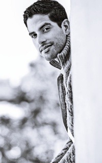 Adam Rodriguez ShRqRFwf_o