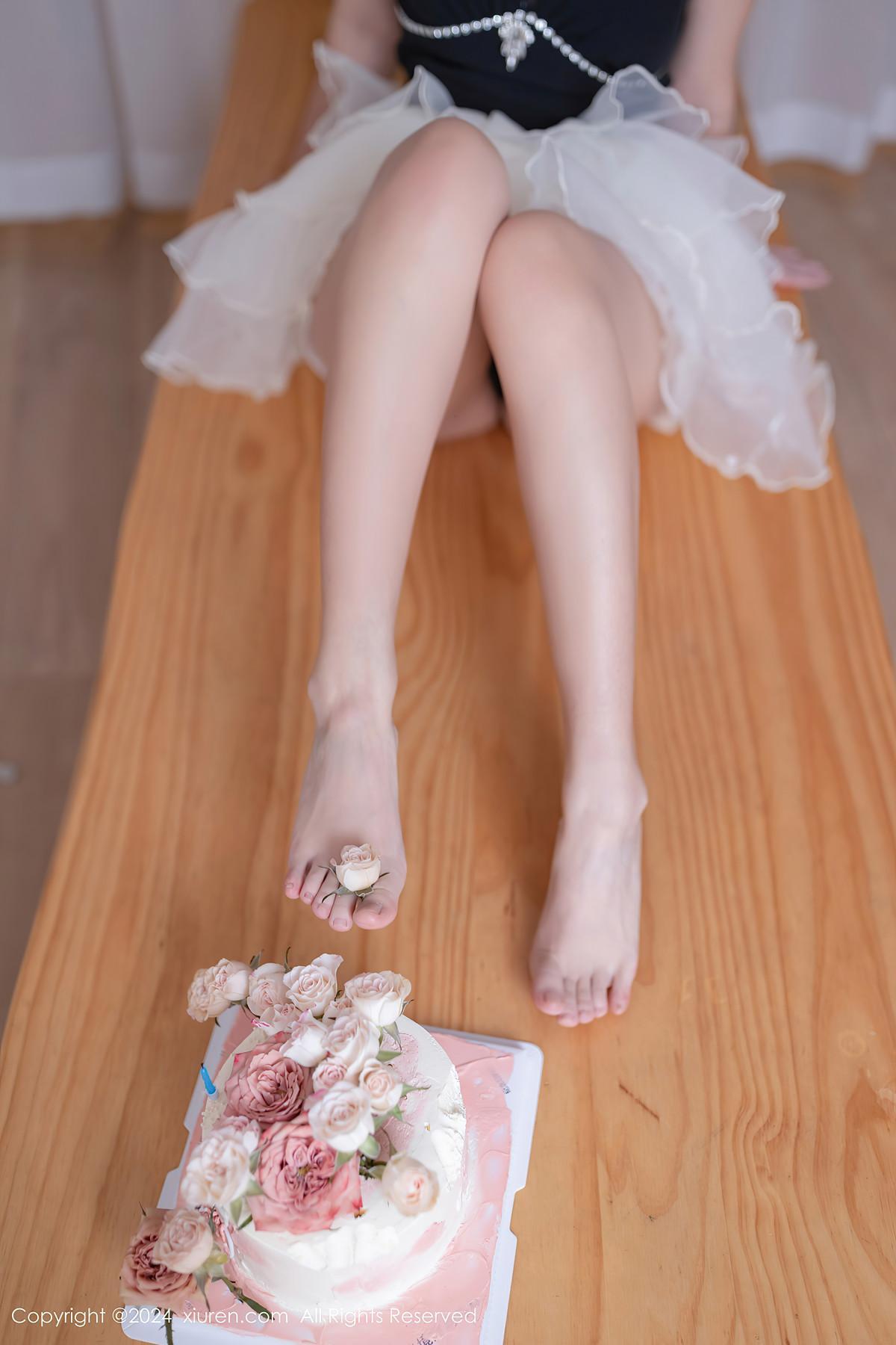 XiuRen秀人网 No.8398 杏子Yada(26)