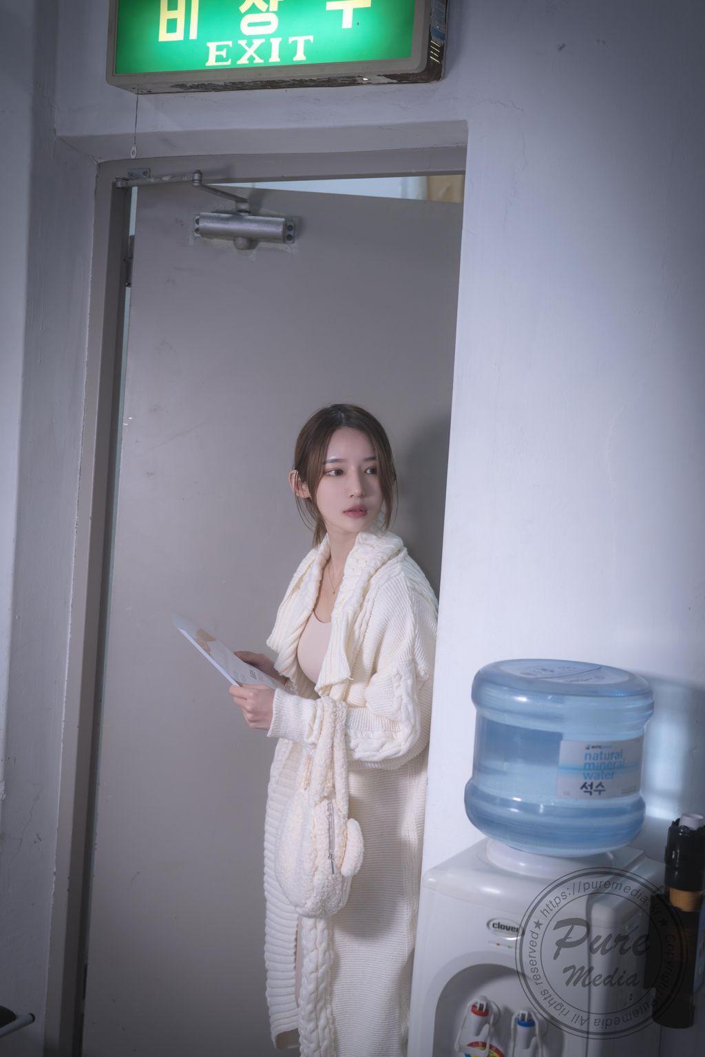 Pure Media Vol.269: Yeha (예하) – Visit Suspicious Hospital (201 photos)(11)