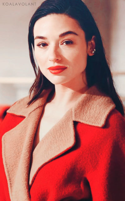 Crystal Reed Avatars 200*320