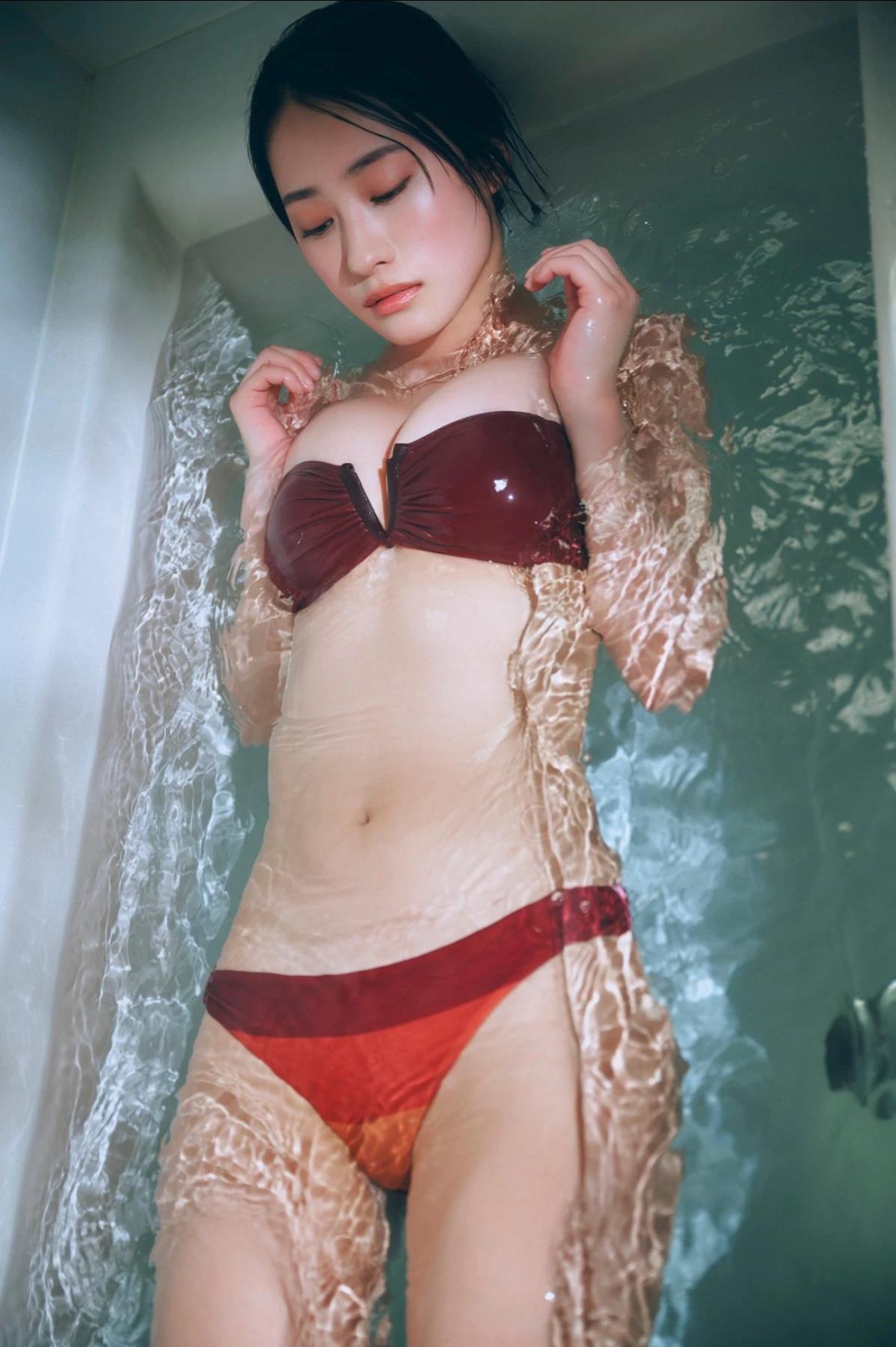 Ayano Sumida 澄田綾乃, FLASHデジタル写真集 「熱くさせて」 Set.01(25)