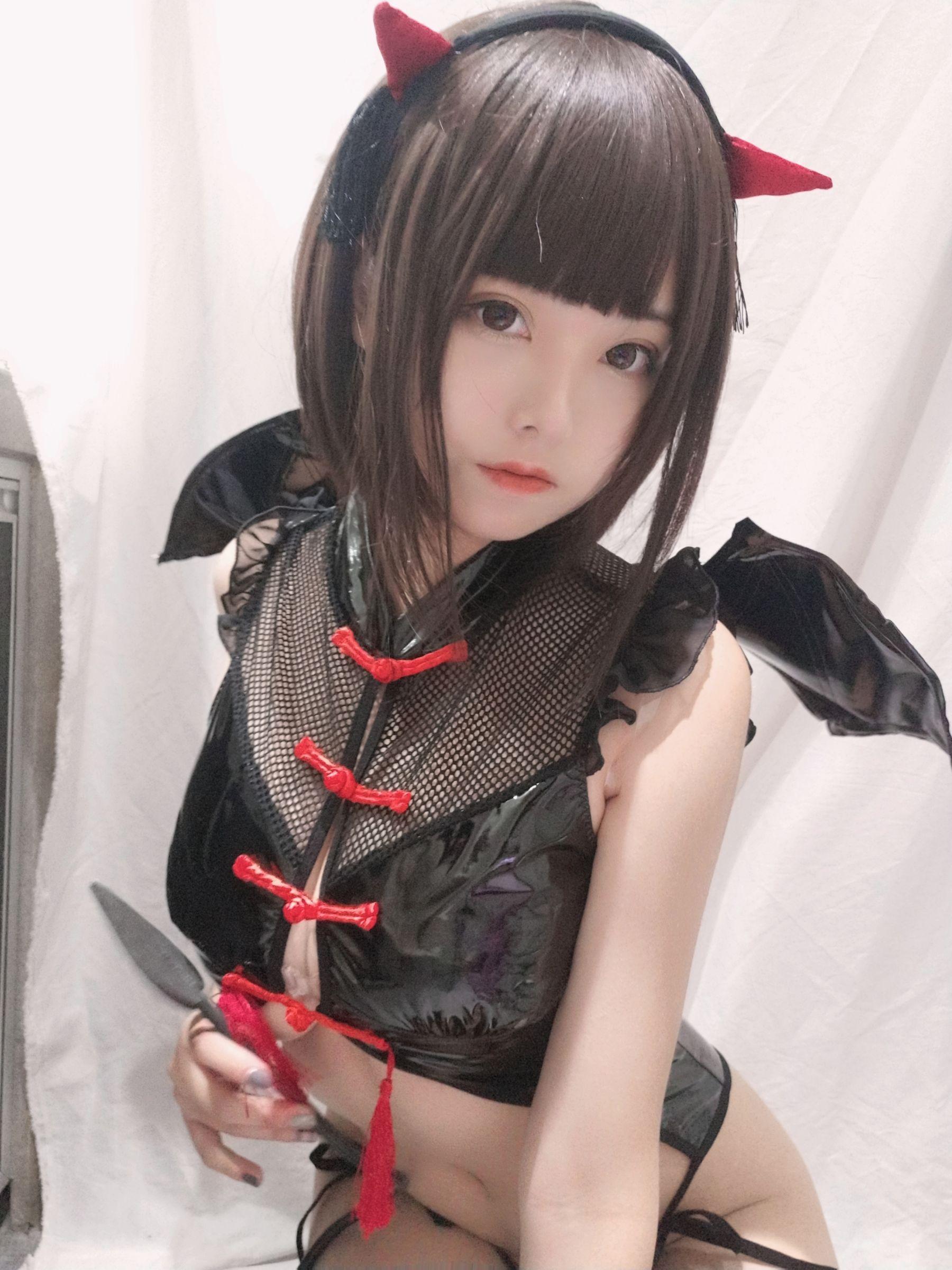 [Cosplay] 萌系小姐姐蜜汁猫裘 – 小恶魔自拍 写真集(8)