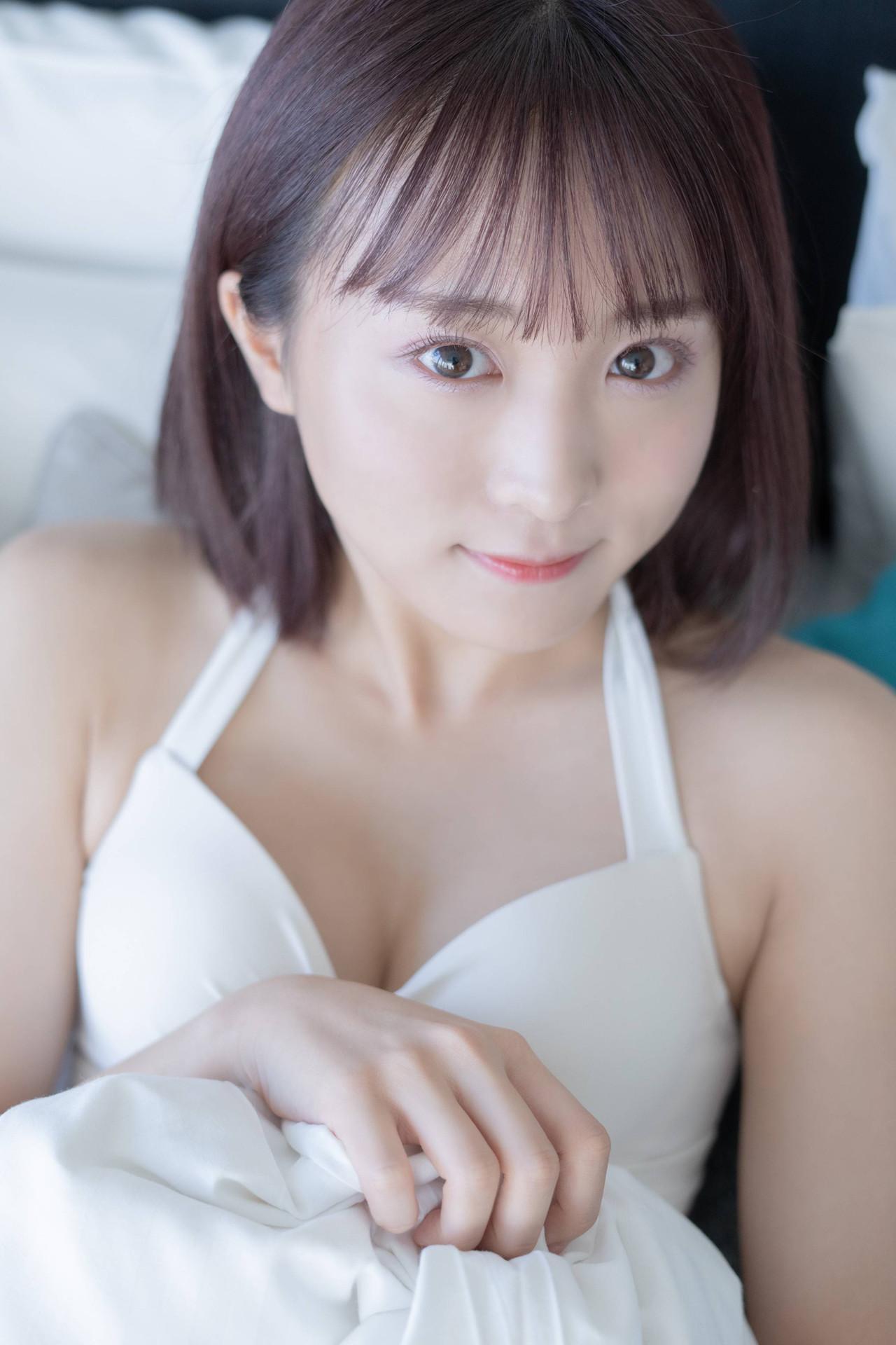 Nagisa Sakaguchi 坂口渚沙, 写真集 48Times Premium Album Set.02(5)