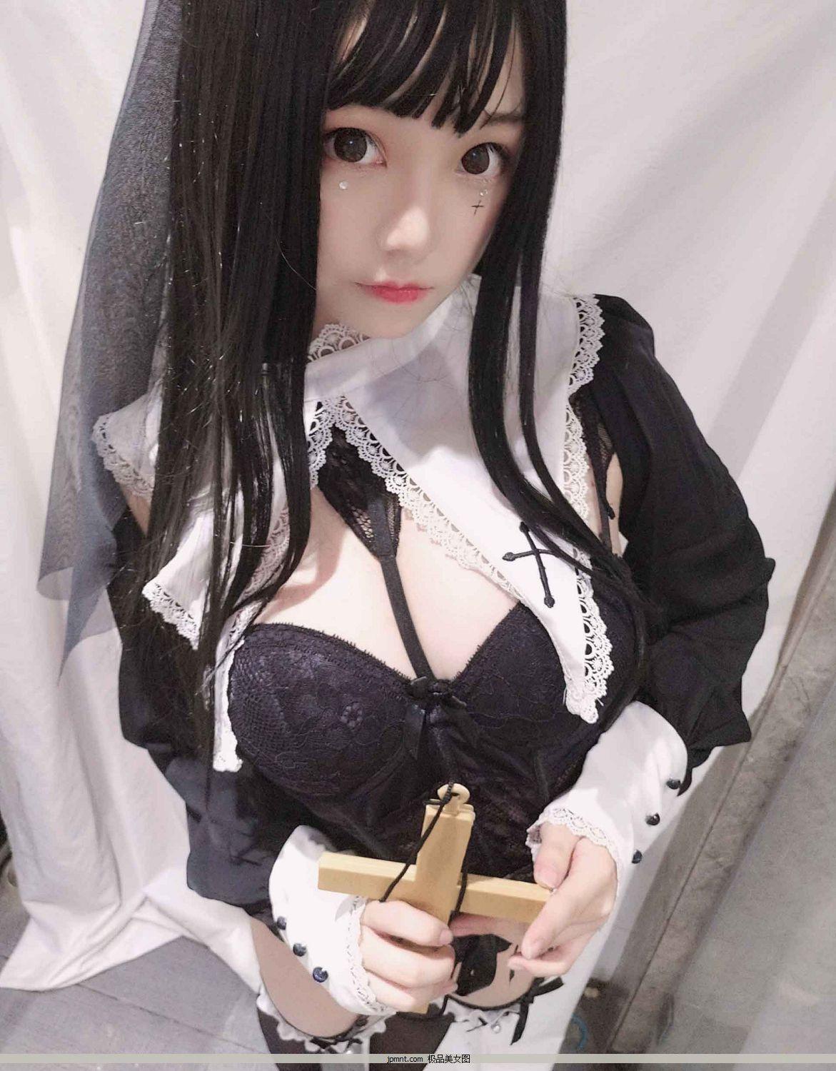 [美少女私拍cos-ACG爱动漫 蜜汁猫裘] 026 修女(5)