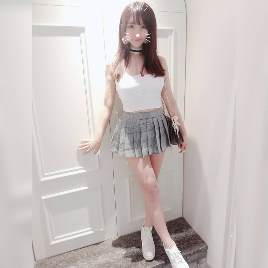 直播正妹—👑ABB👑小妖姬 hXS2vkte o - 直播正妹—👑ABB👑小妖姬