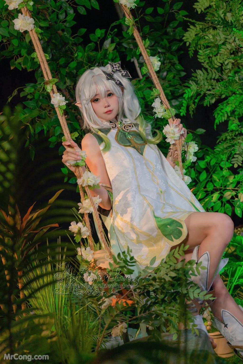 Coser@黏黏团子兔: 万年萝莉纳西妲 (40 photos)(12)