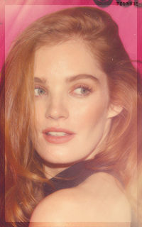 Alexina Graham XG7jRaYM_o