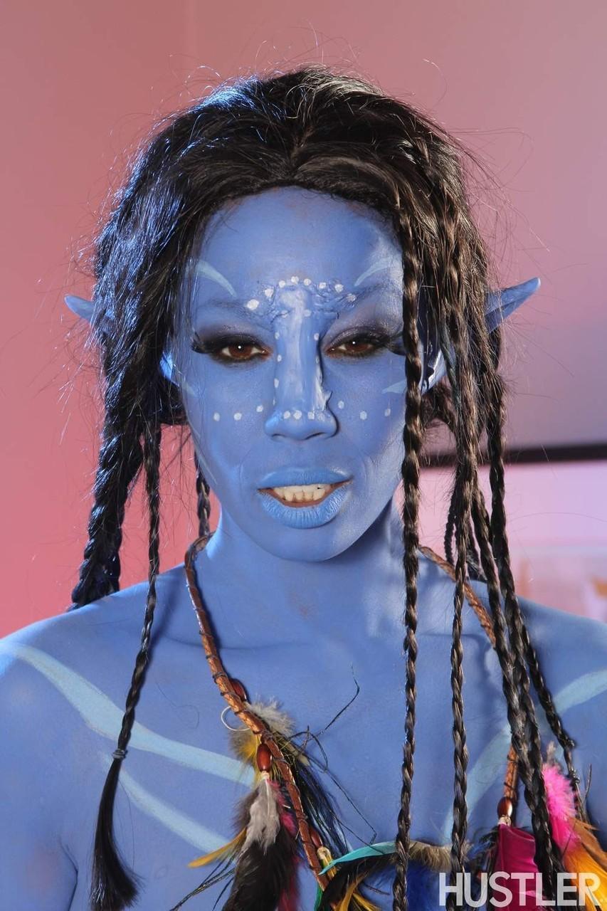 Cosplay beauty Misty Stone takes cock in nothing but blue body paint(1)