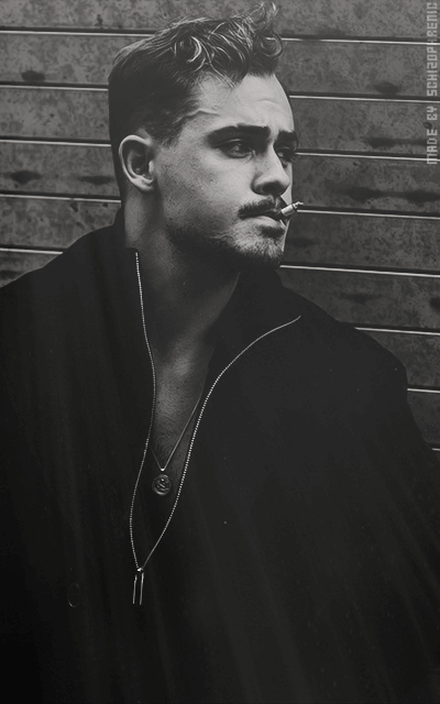 Dacre Montgomery 7kq5OCyy_o