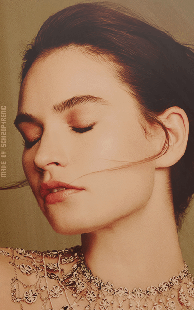 Lily James OKn0FkfM_o