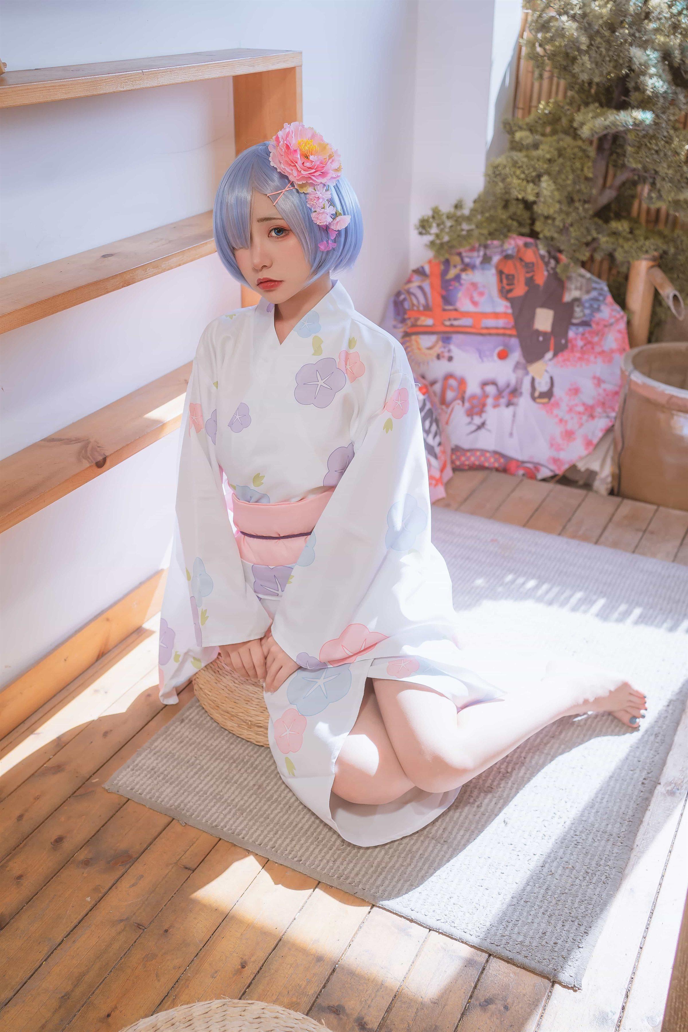 爆机少女喵小吉 Nekokoyoshi - 八月番T2会员 从零开始异世界生活(4)