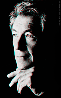 Ian McKellen HVX7WnHJ_o