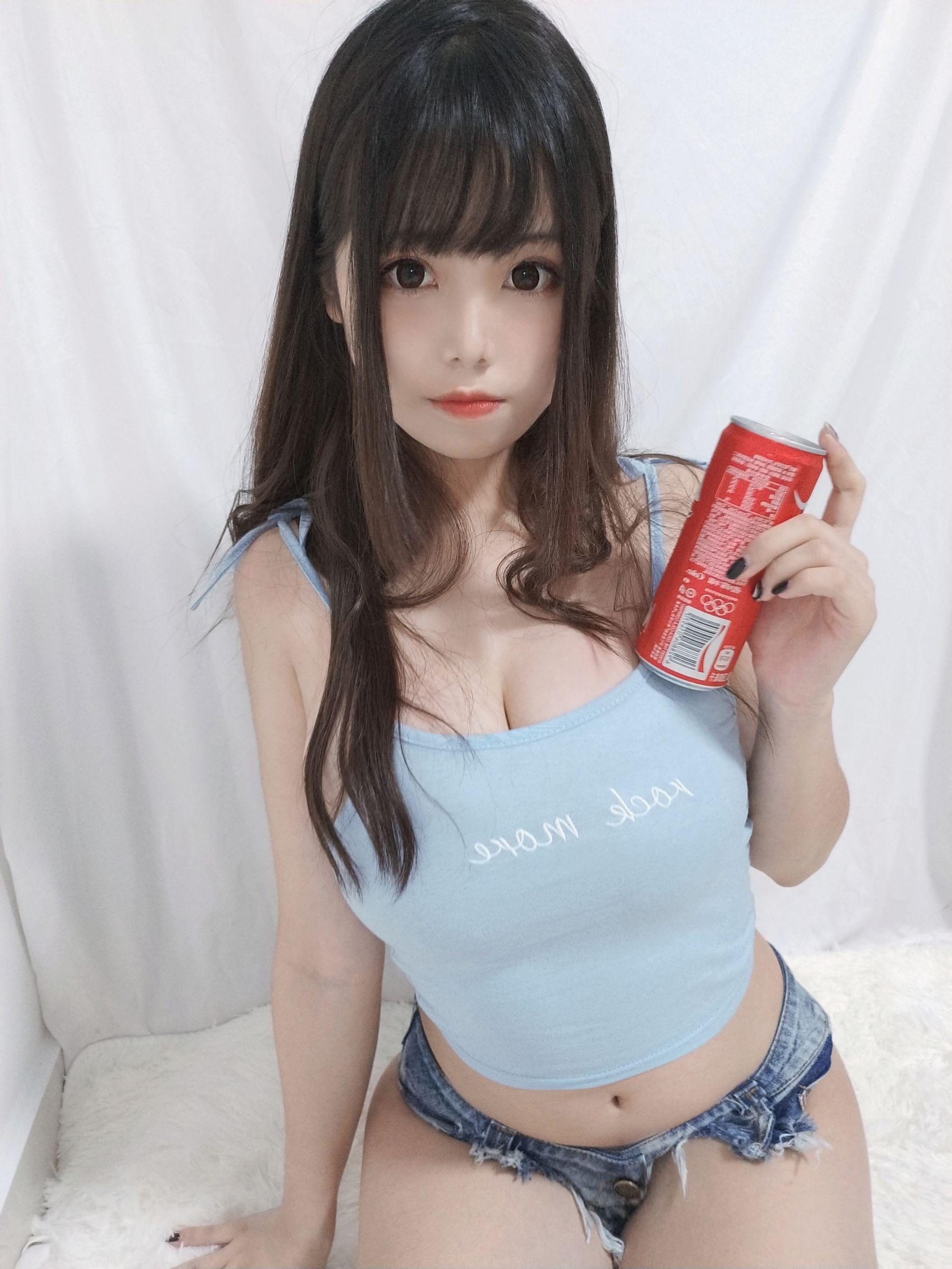 [Cosplay] 萌系小姐姐蜜汁猫裘 – 夏日迷糊大姐姐(27)