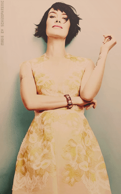 Lena Headey D7vfDMwV_o