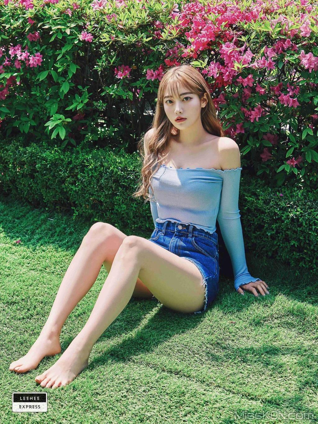 [LE] LEND-005: Jeong Ah (정아) (42 photos)(1)