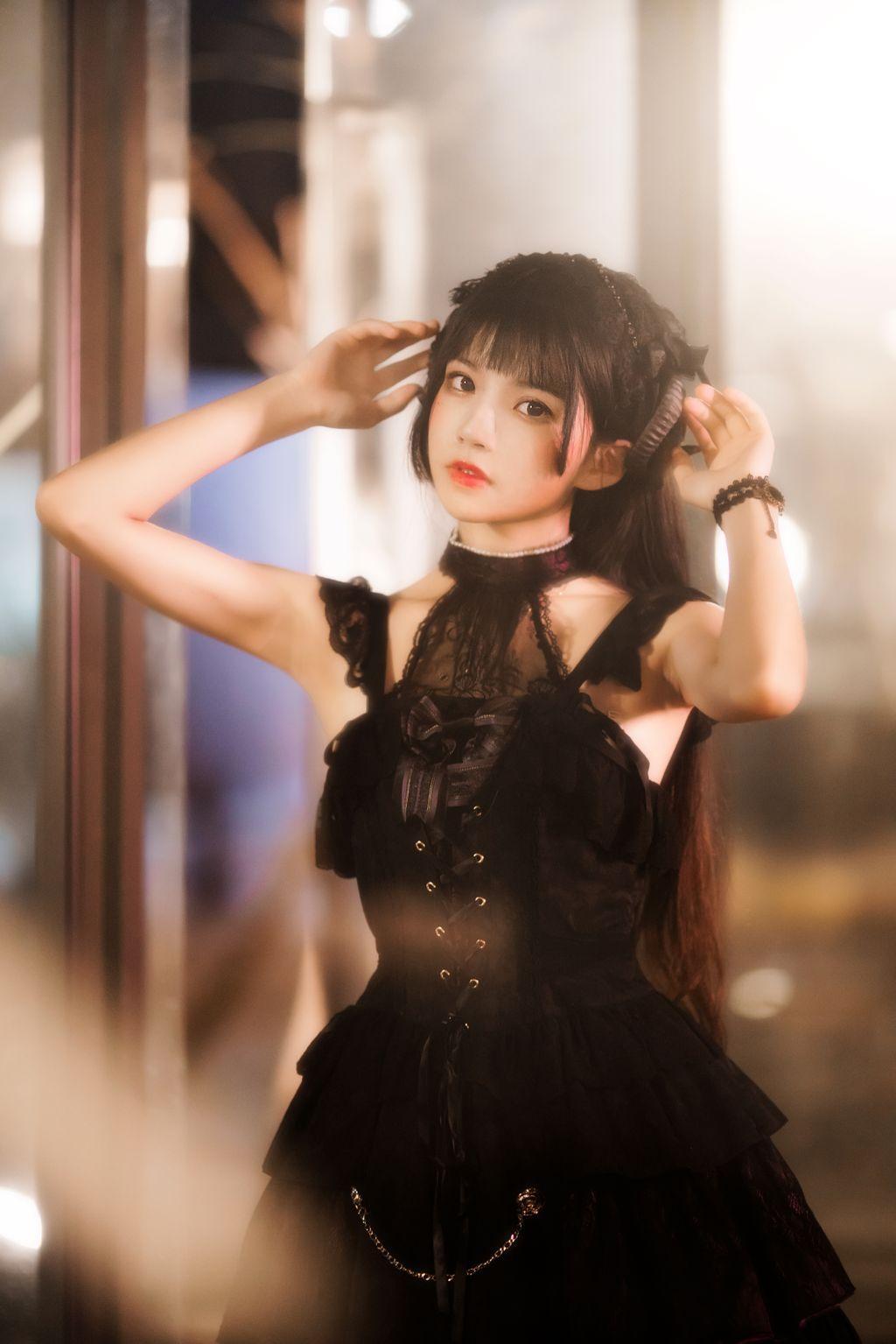 Coser @ 桜 桃 喵 Vol.103: 少女 × 4 (66 photos)