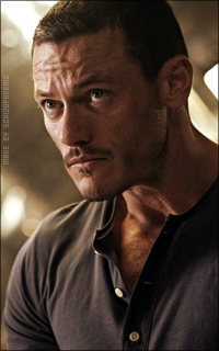 Luke Evans V3Fspy22_o