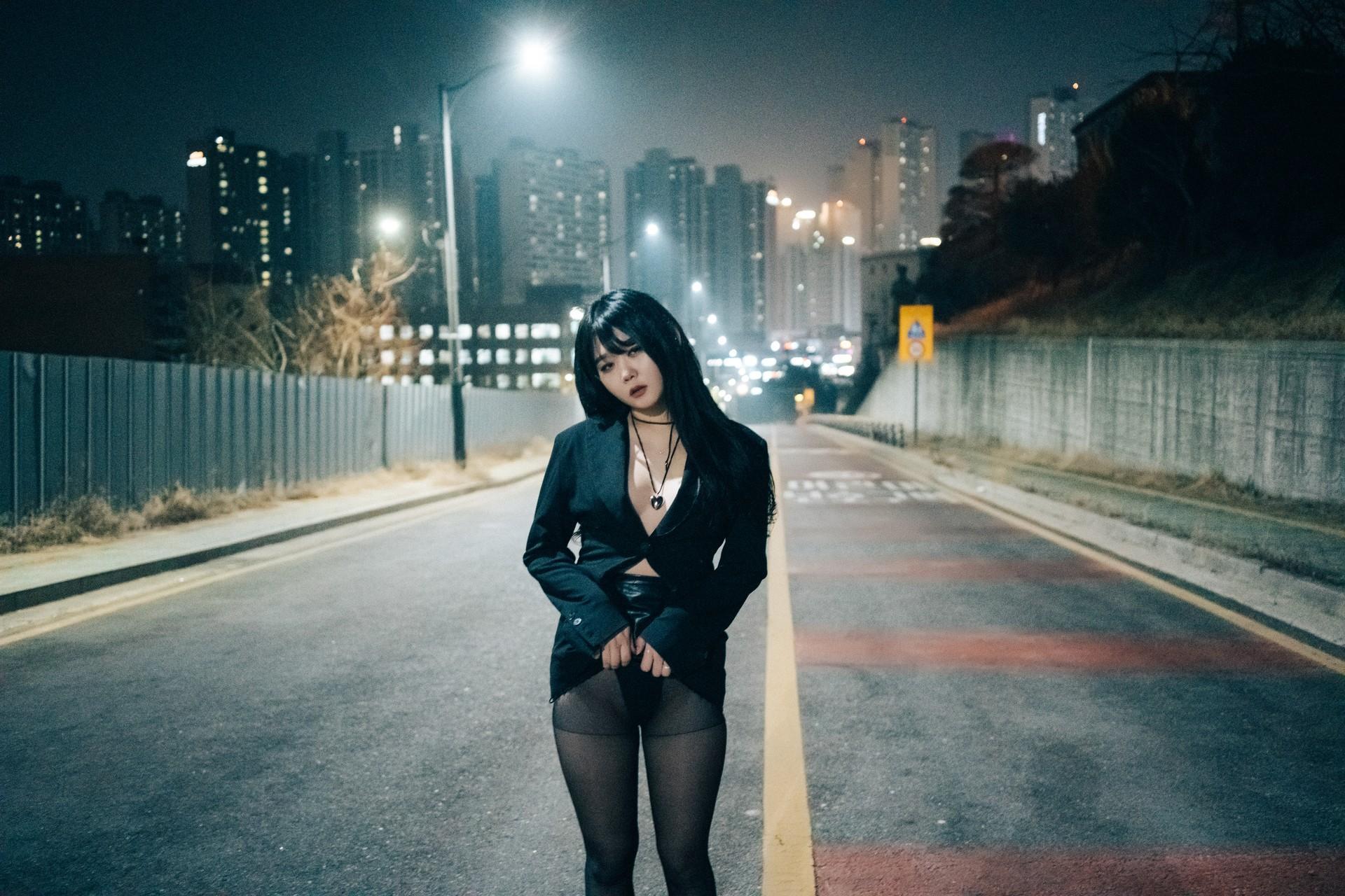 ZIA.Kwon 권지아, [Loozy] XXX At Night Road Set.01(66)