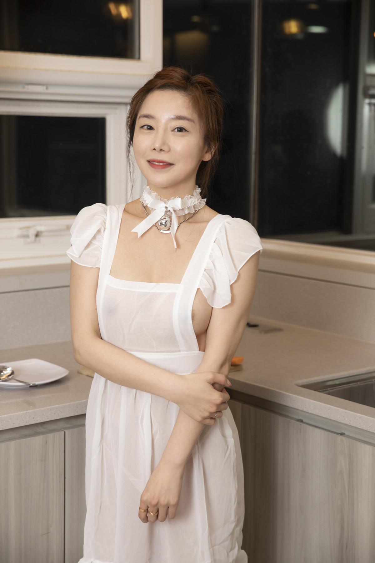 LeeHa 이하, BUNNY “A Helper Series S.5” Set.01(9)