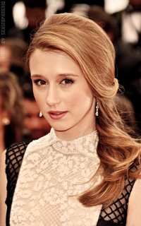 Taissa Farmiga 1TSMj5wK_o