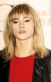 Suki Waterhouse L9LxTfAL_o