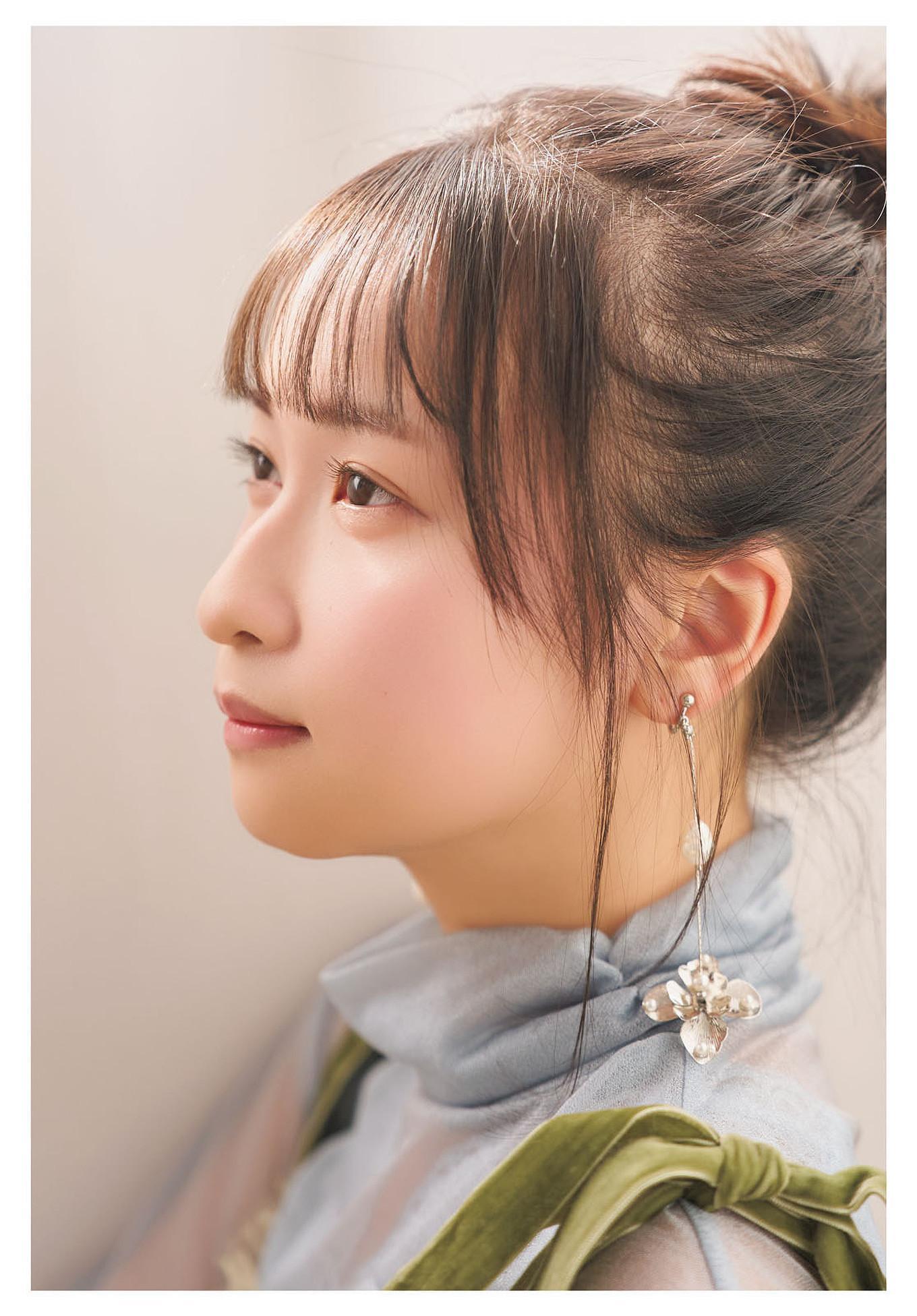 Kana Hanaiwa 花岩香奈, Dragon Age ヤングドラゴンエイジ 2025.07 Vol.29(8)