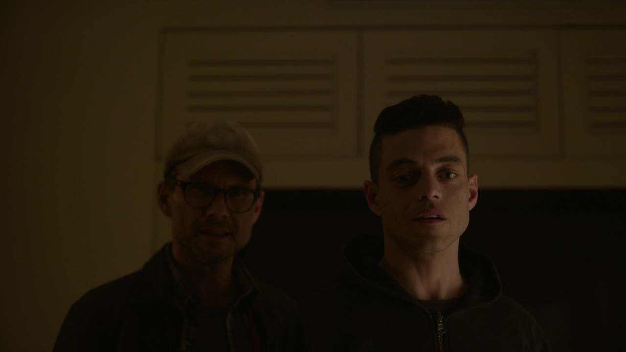 Mr.Robot.S02.720p.BluRay.DD5.1.x264-Chotab – 28.2 GB