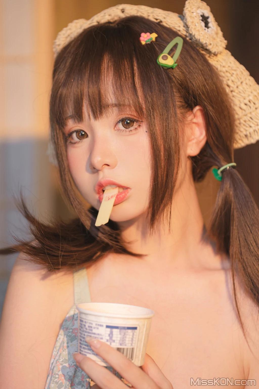 Coser@爆机少女喵小吉 (Nekokoyoshi): 小吉的小镇生活 (106 photos )(106)