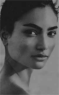 Kelly Gale KlRfElpg_o