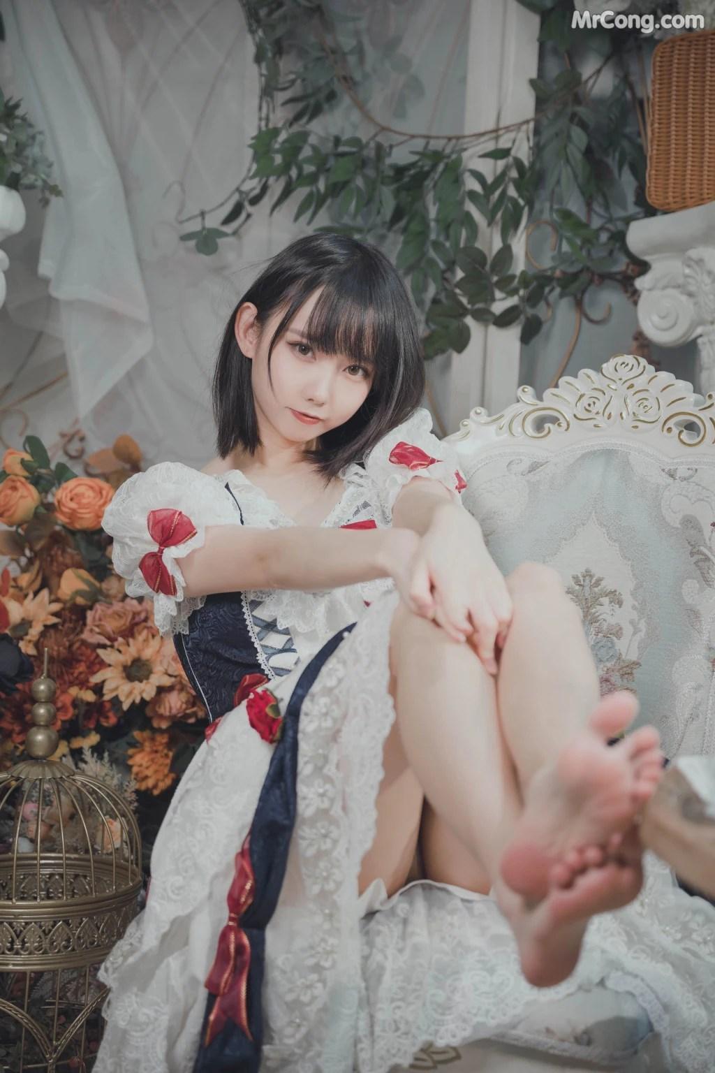 [Patreon] Azuki: Aug 2022 (77 photos)(2)