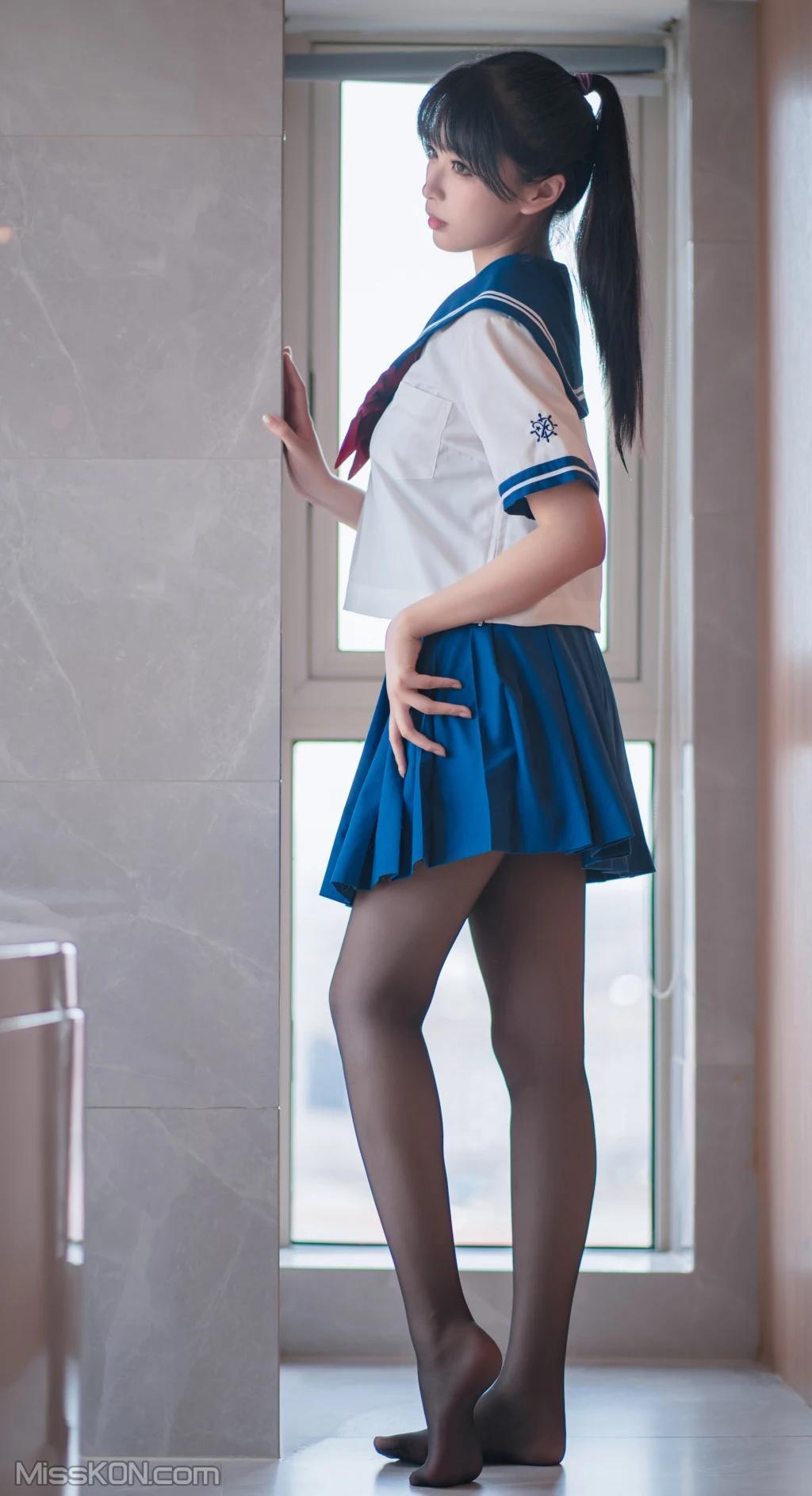 Coser@轩萧学姐: 竞泳2 (88 photos )(2)