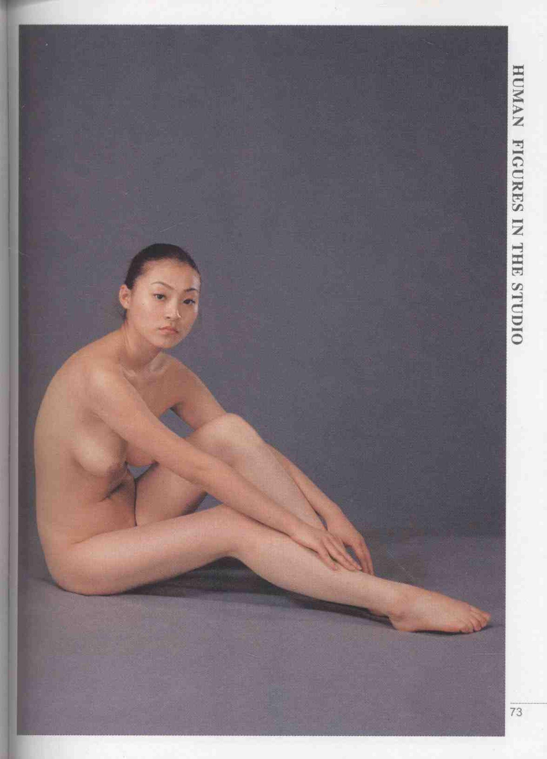 书籍扫描 实用人体模特摄影·坐姿篇(78)