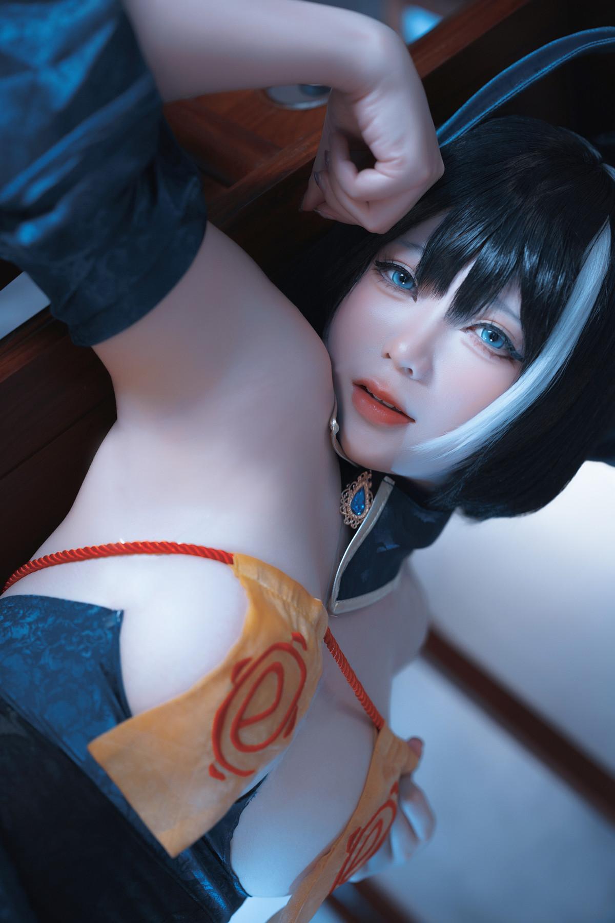 Cosplay 樱落酱w 碧蓝航线 华甲僵尸(15)