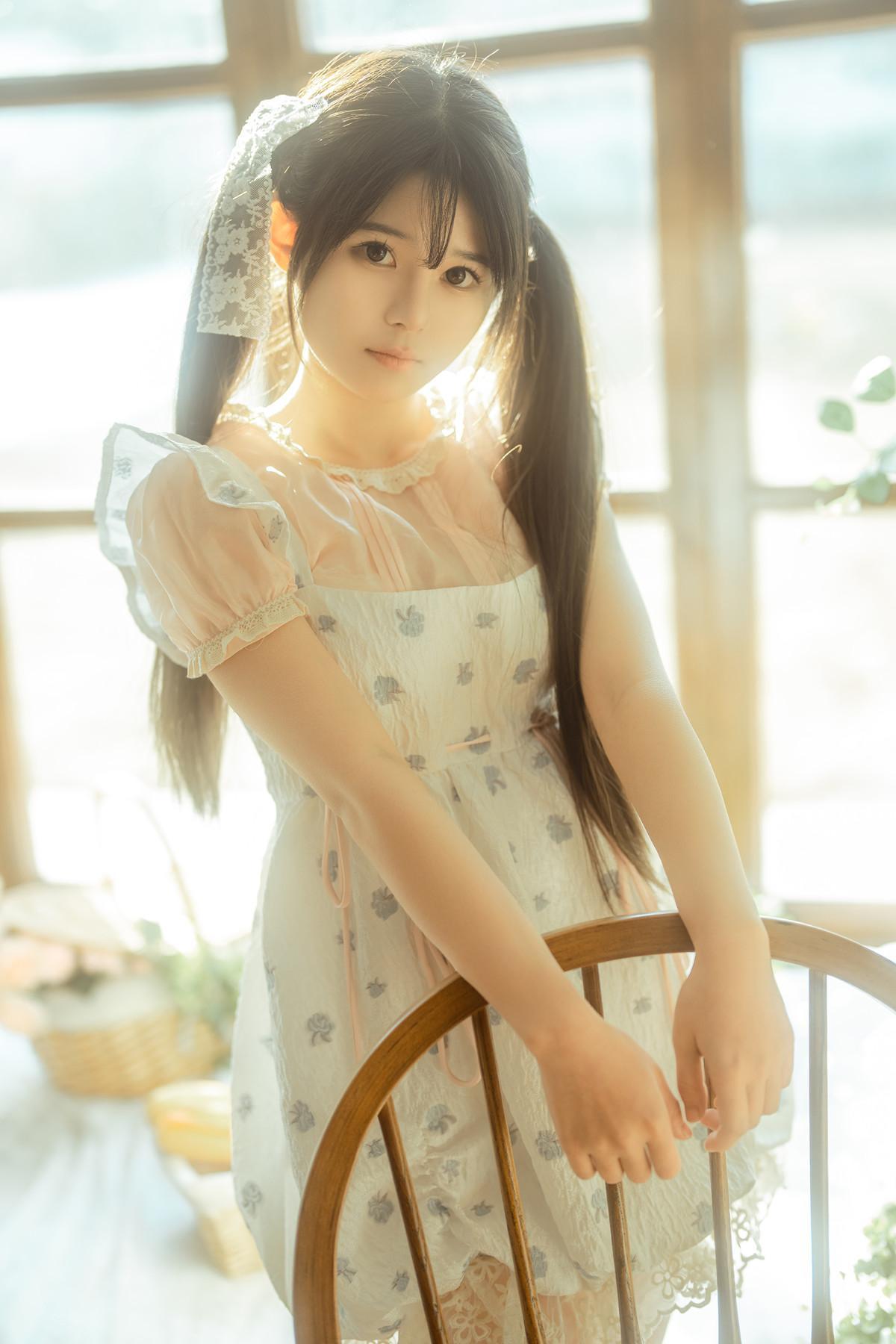 Cosplay Rua阮阮 花房 小裙子(9)