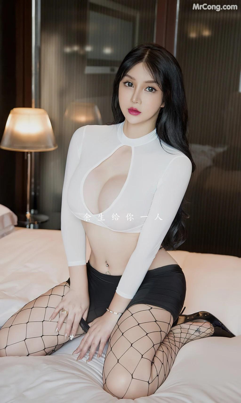 UGIRLS – Ai You Wu App No.2421: Li Mi Er (李宓儿) (35 photos)(2)