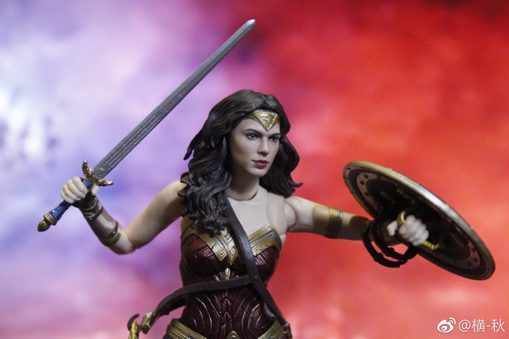 Wonder Woman (S.H.Figuarts/Bandai) UmsXkisa_o