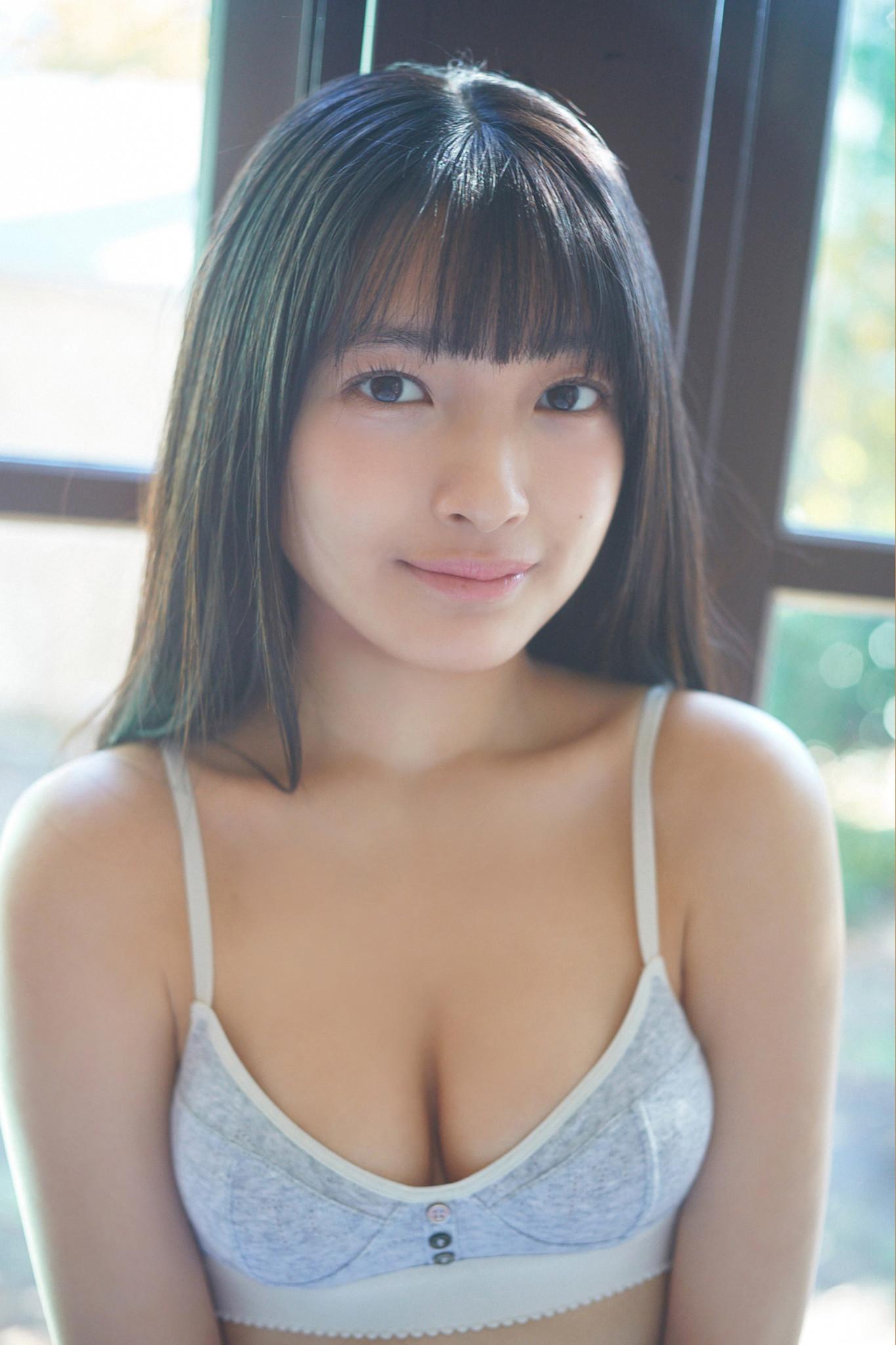 Airi Hiruta 蛭田愛梨, ヤンマガWeb グラビアちゃんはバズりたい(12)