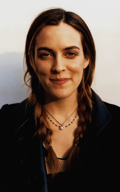 Riley Keough - Page 2 NC74Cokm_o