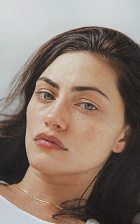 Phoebe Tonkin - Page 2 CIuegre9_o