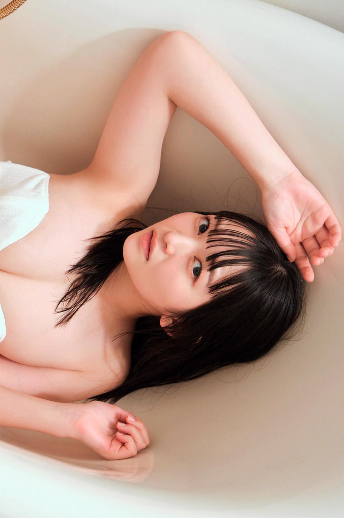 Suzuka Sayama 佐山すずか, 漫画アクションデジタル写真集 [君の隣にいたいんだ] Set.02(23)