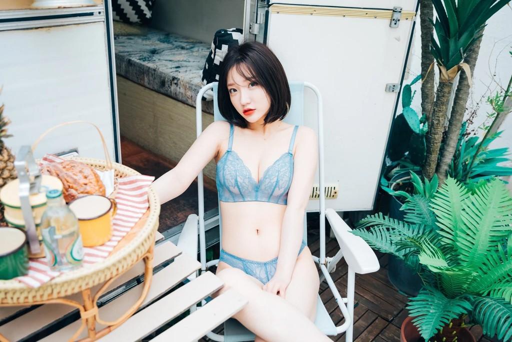 [Loozy] Summer Caravan - Son Ye-Eun (손예은) (66 photos )(53)