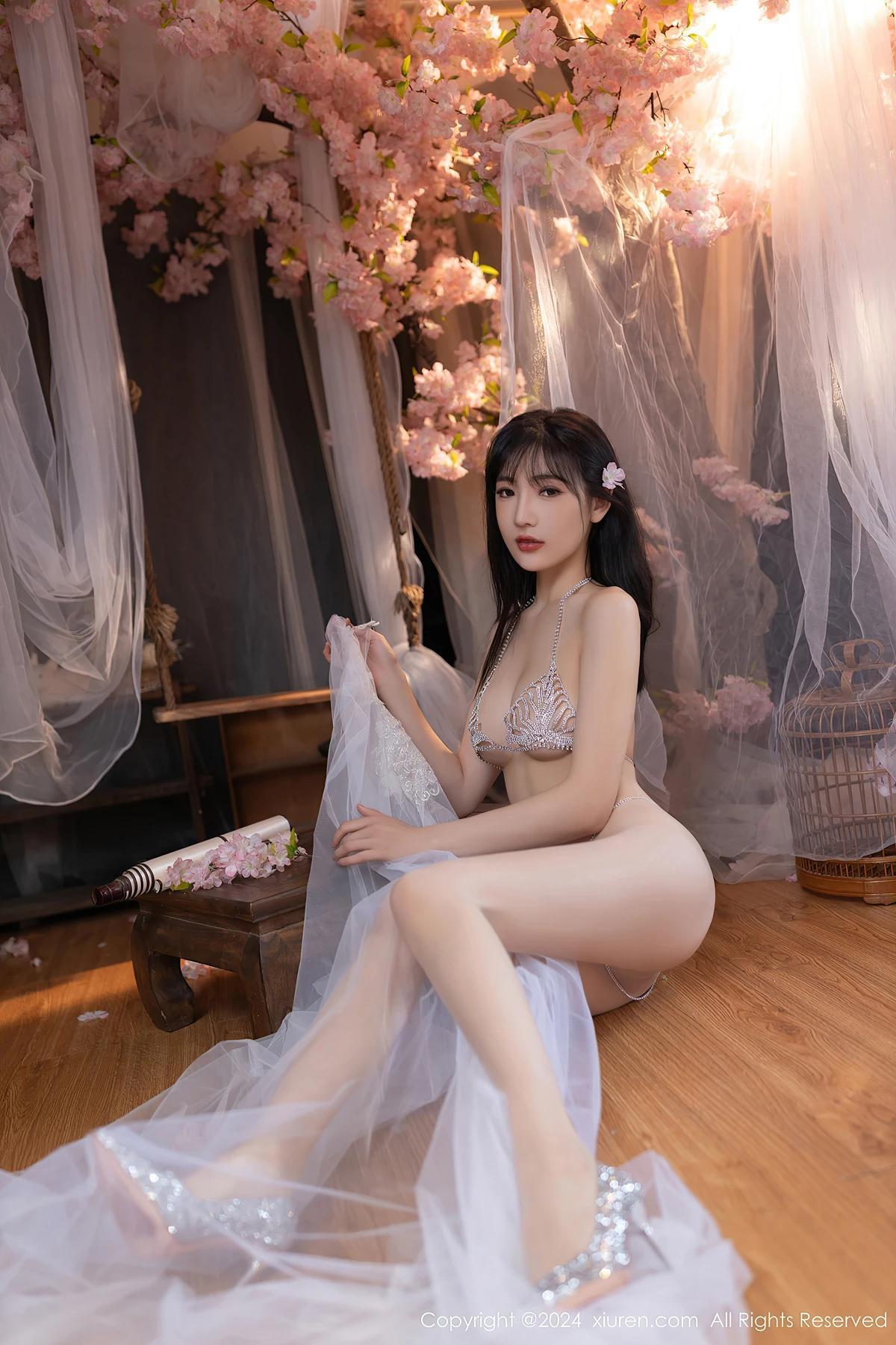 XiuRen秀人网 No.8807 陆萱萱LuXuanXuan(45)