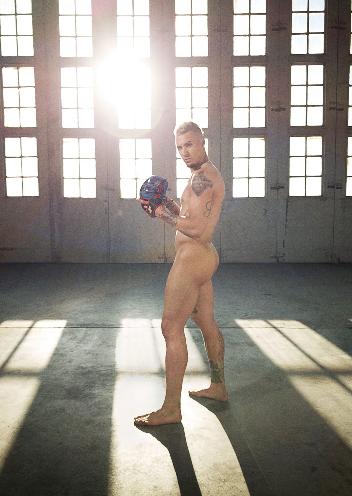 Javier Baez - ESPN The Body Issue 2017 / photo by Dylan Coulter Javier Baez - ESPN The Body Issue 2017 / photo by Dylan Coulter