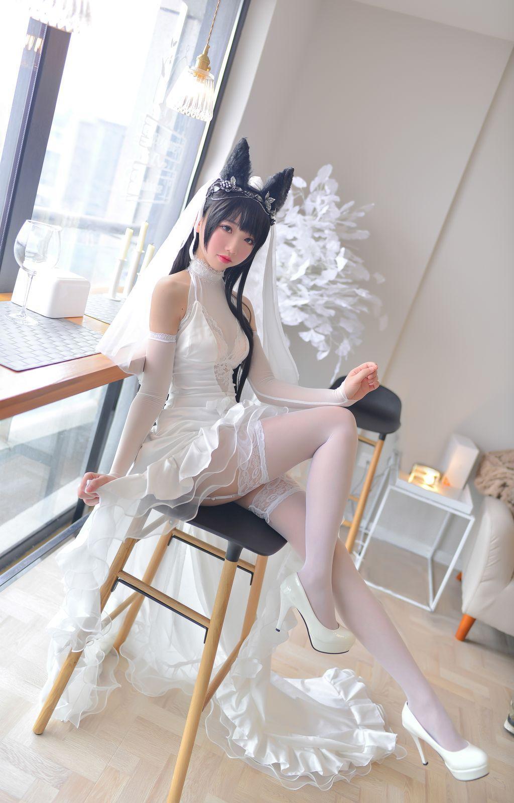 Coser@雪琪SAMA Vol.008: 爱宕婚纱 (38 photos)