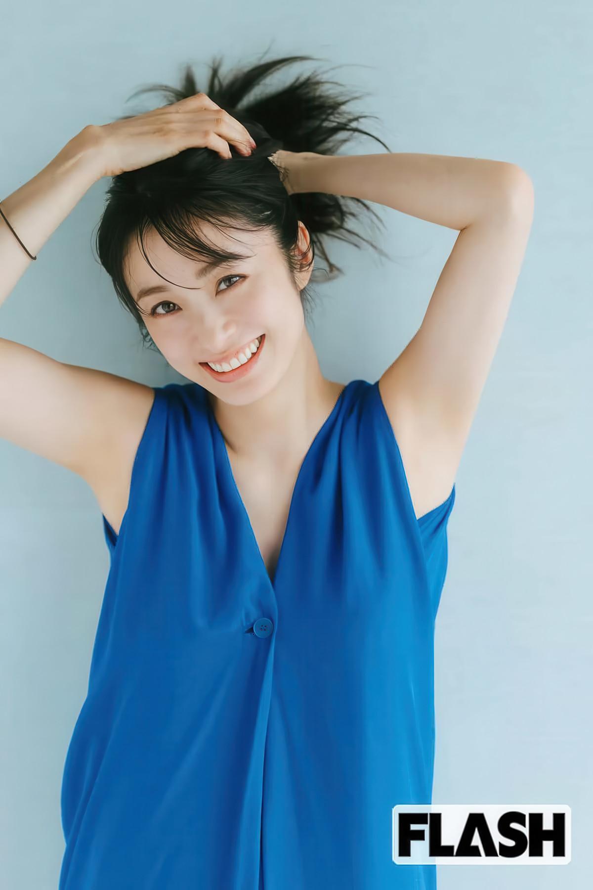 Aya Ueto 上戸彩, FLASH 2025.07.08 (フラッシュ 2025年7月8日号)(12)