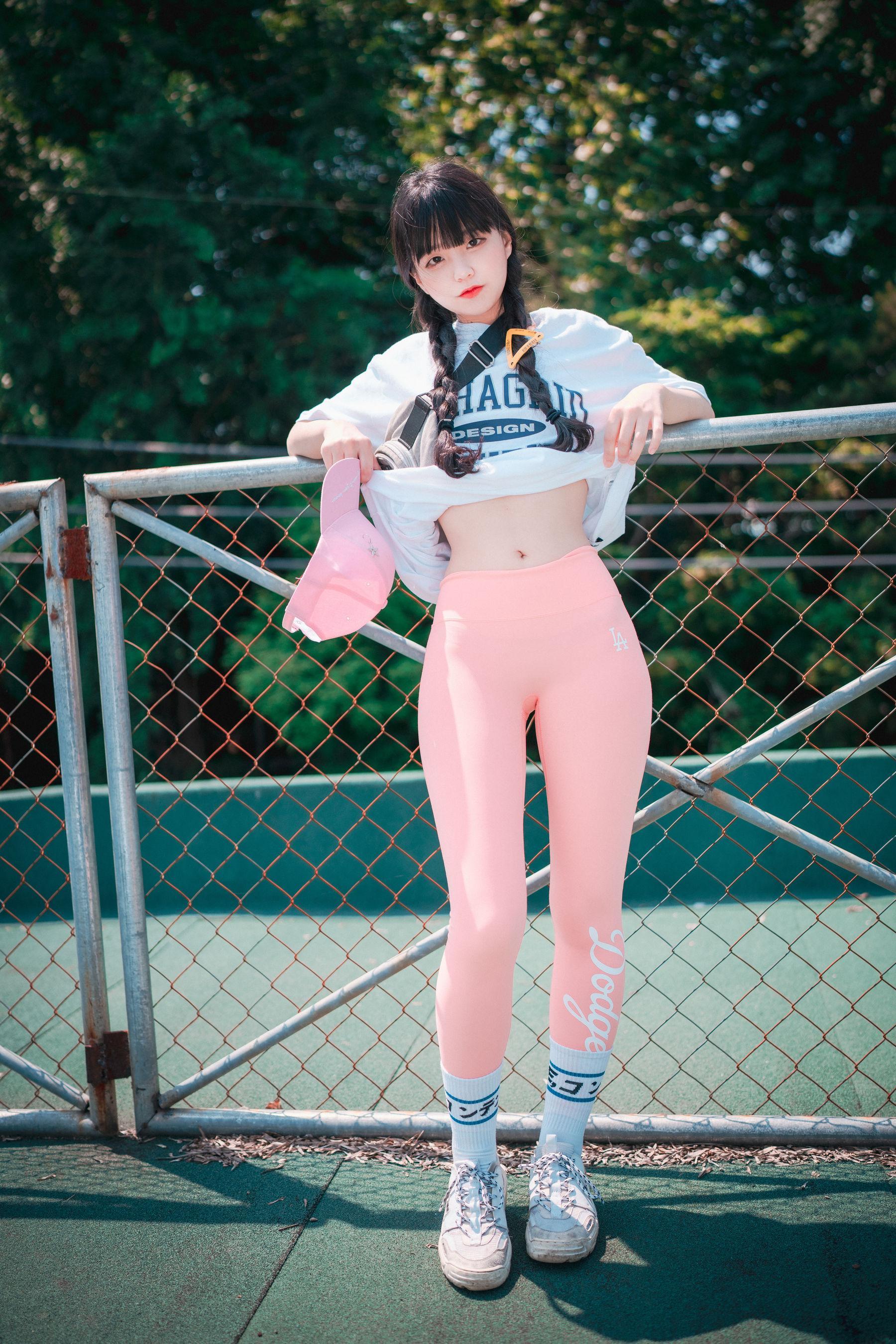 [DJAWA] Jenny – Loose and Tight Pink 写真套图(92)